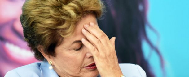 TCU bloqueia bens de Dilma por prejuízo de Pasadena